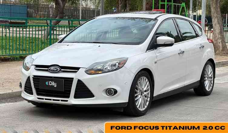 FORD FOCUS TITANIUM 2015